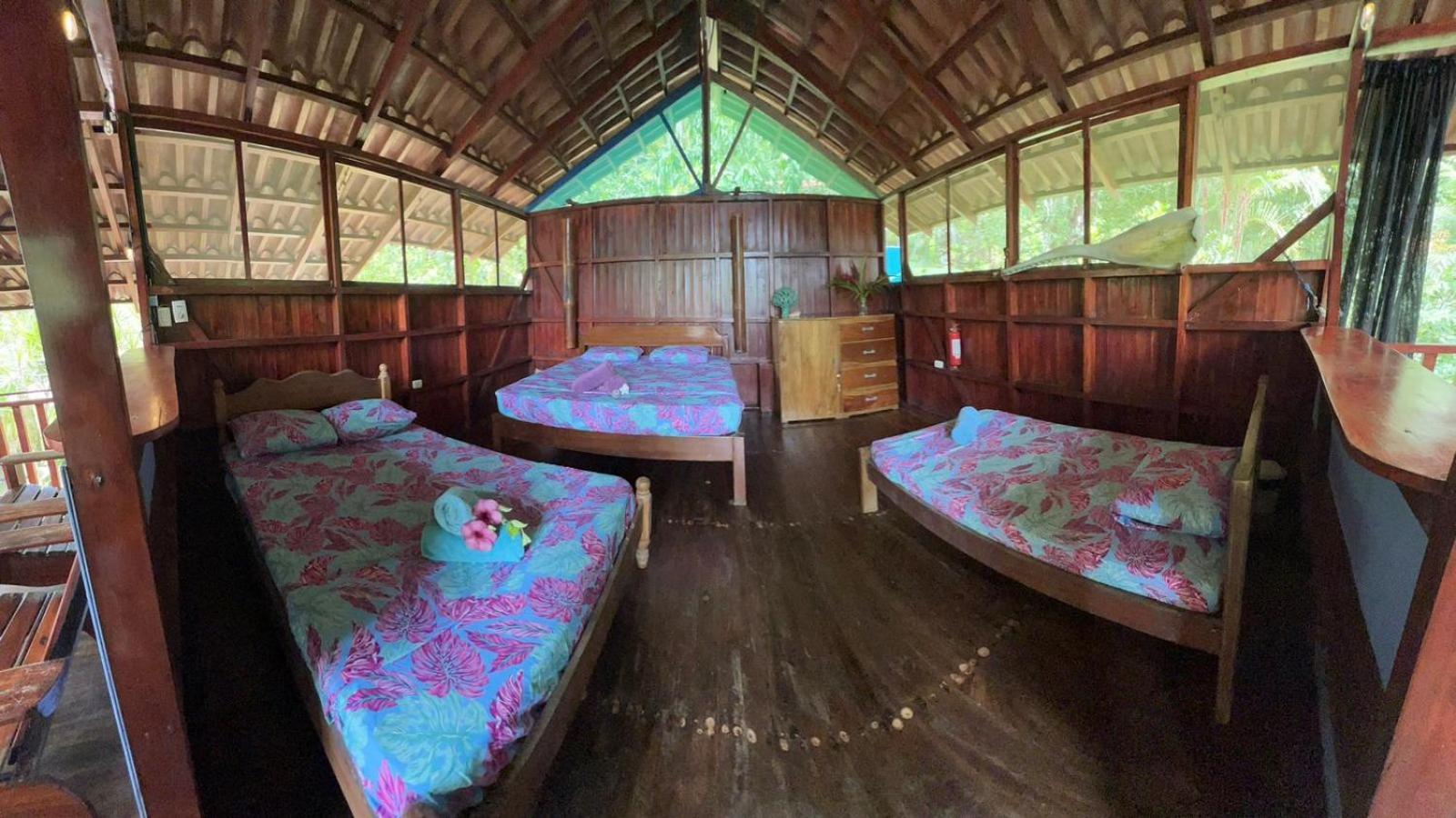Rancho Burica Hotel Pavones  Buitenkant foto